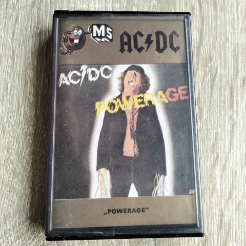 Kaseta magnetofonowa AC DC