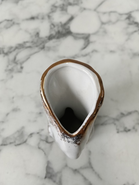 Wazonik łabędź porcelana złota róża Chodzież