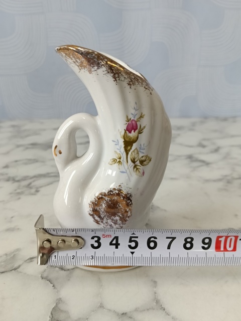 Wazonik łabędź porcelana złota róża Chodzież