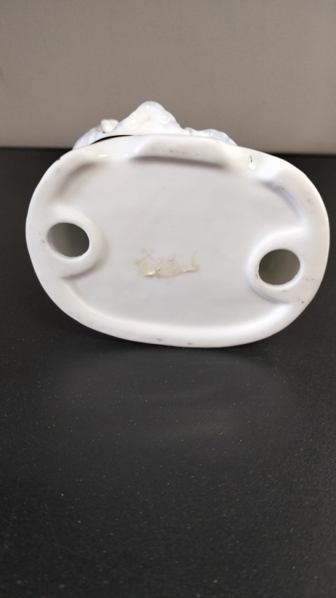 Figurka porcelanowa dworska para w tańcu