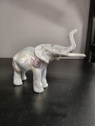 Figurka porcelanowa słoń Bogucice