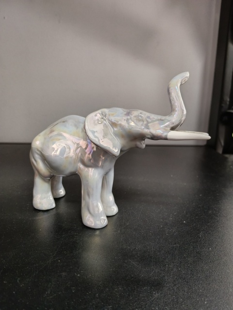 Figurka porcelanowa słoń Bogucice