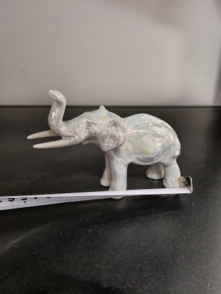 Figurka porcelanowa słoń Bogucice