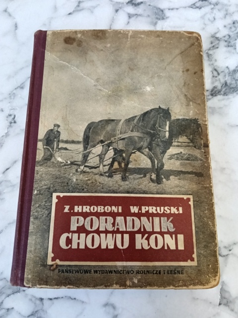 Książka Poradnik chowu koni