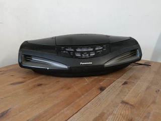 Radiomagnetofon Panasonic