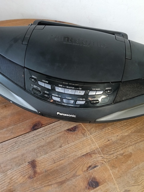 Radiomagnetofon Panasonic