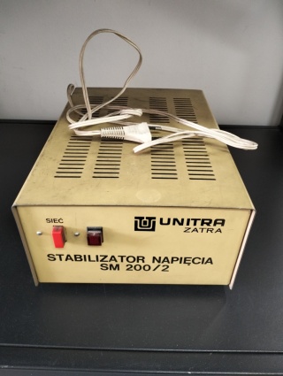 Stabilizator napięcia SM 200/2 unitra