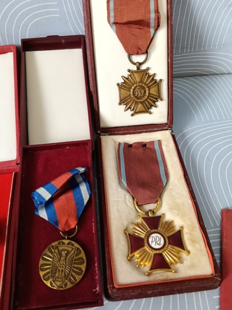 Medale i odznaki zestaw 21