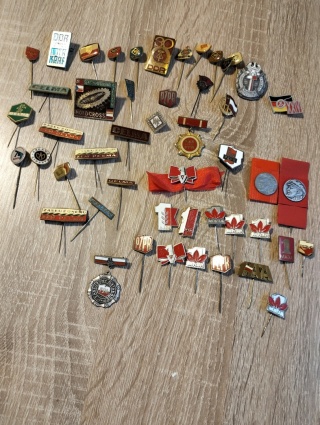 Stare odznaczenia przypinki PRL ok.49 sztuk