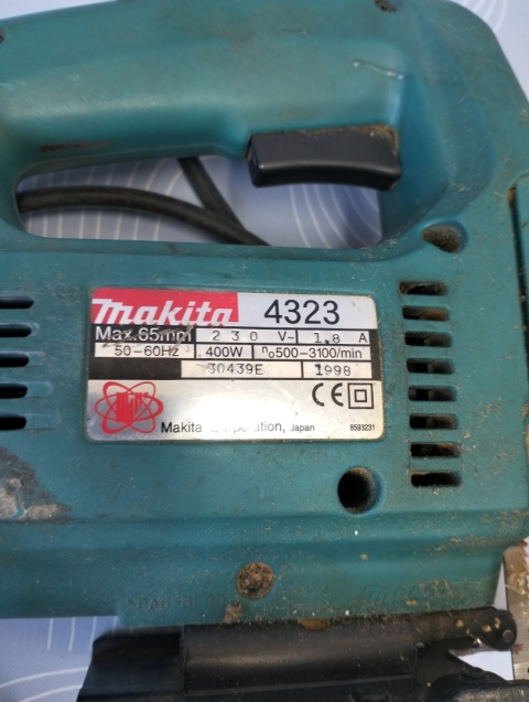 Wyrzynarka Makita 4323