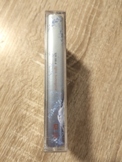 Kaseta magnetofonowa Björk