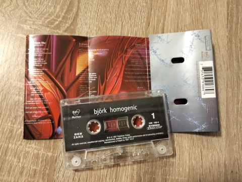 Kaseta magnetofonowa Björk