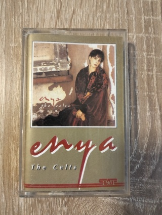 Kaseta magnetofonowa Enya
