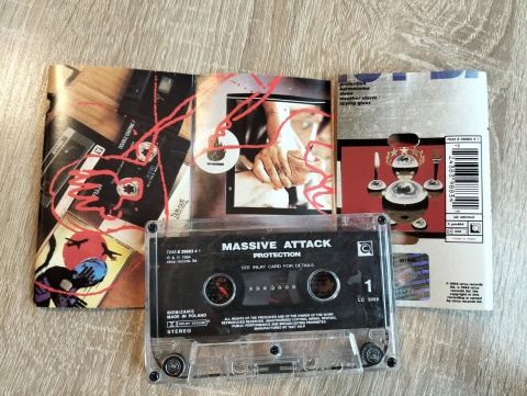 Kaseta magnetofonowa Massive Attack