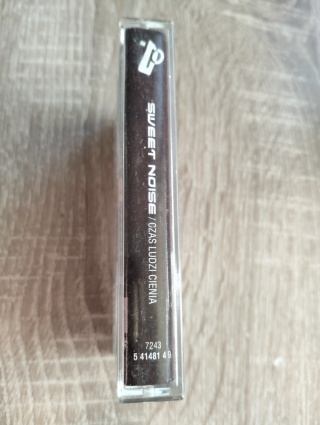 Kaseta magnetofonowa Sweet Noise unikat z autografem