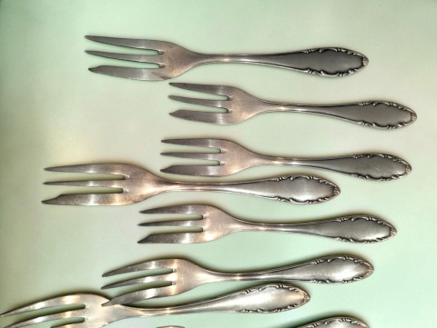 Piękne sztućce deserowe platerowane 11 sztuk