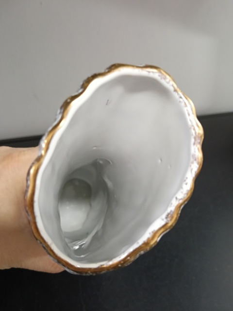 Wazon łabędź porcelana złota róża