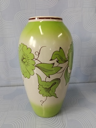 Zielony wazon vintage Chodzież