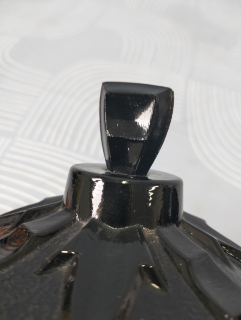 Cukiernica bomboniera hialitowa Art Deco Hortensja