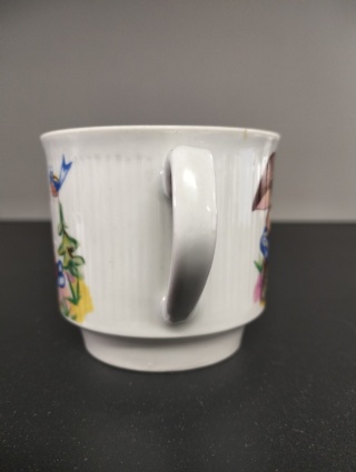Dziecięcy kubek bajkowy Chodzież