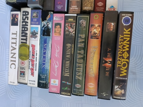 Kasety VHS 19 sztuk