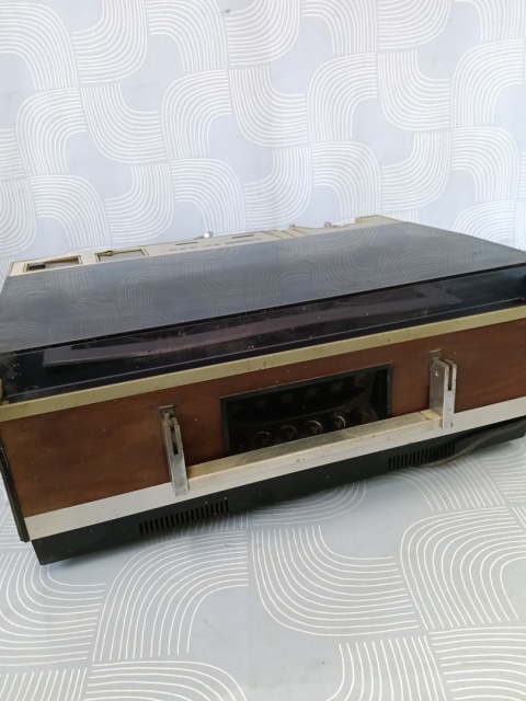 Magnetofon szpulowy Unitra ZK 246