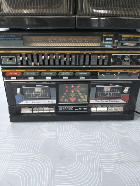 Radiomagnetofon Kensonic CH-168