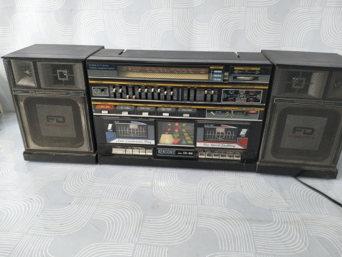 Radiomagnetofon Kensonic CH-168