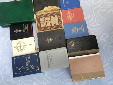 Stare książki religijne, modlitewniki itp. 20 sztuk całość