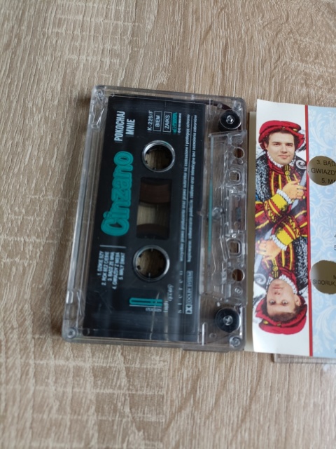 Kaseta magnetofonowa Cinzano