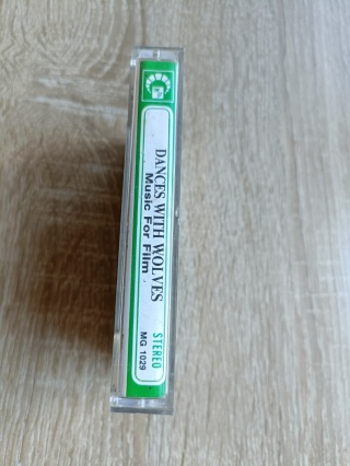 Kaseta magnetofonowa Dances with wolves
