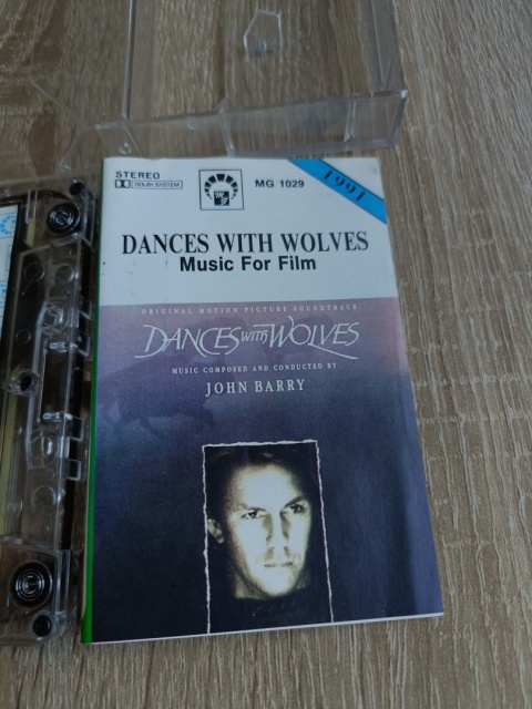 Kaseta magnetofonowa Dances with wolves