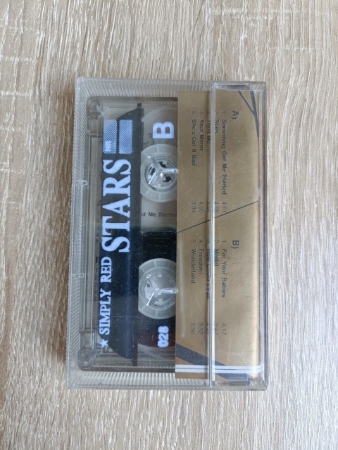 Kaseta magnetofonowa Simply Red