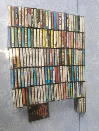 Kasety magnetofonowe ok.140 sztuk