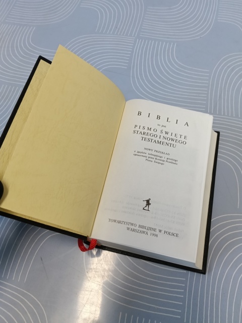 Książka Pismo Święte Brytyjka rok 1998