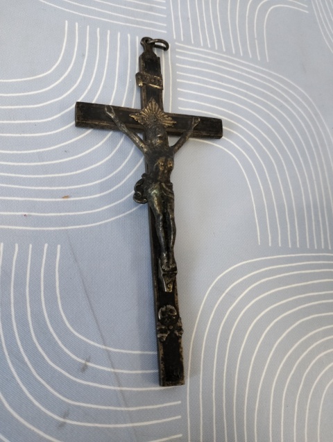 Stary krzyż krucyfiks unikat