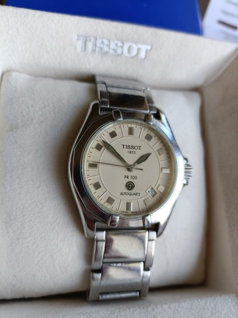 Stary zegarek Tissot PR100