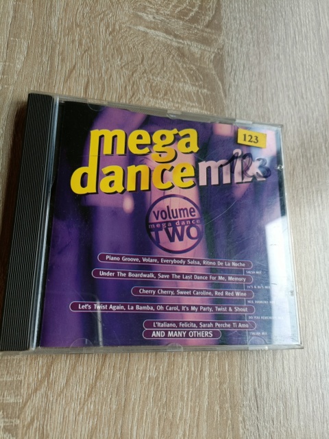 Płyta CD mega dancemix