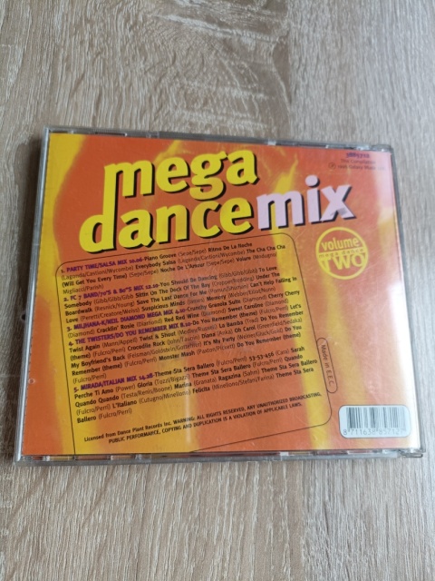 Płyta CD mega dancemix