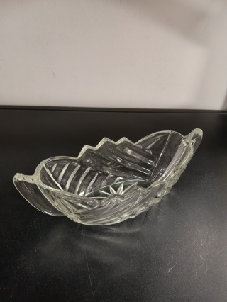 Przedwojenna żardiniera skrzydlak Huta Hortensja
