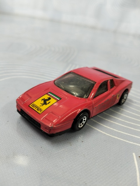 Resorak Matchbox Ferrari R5