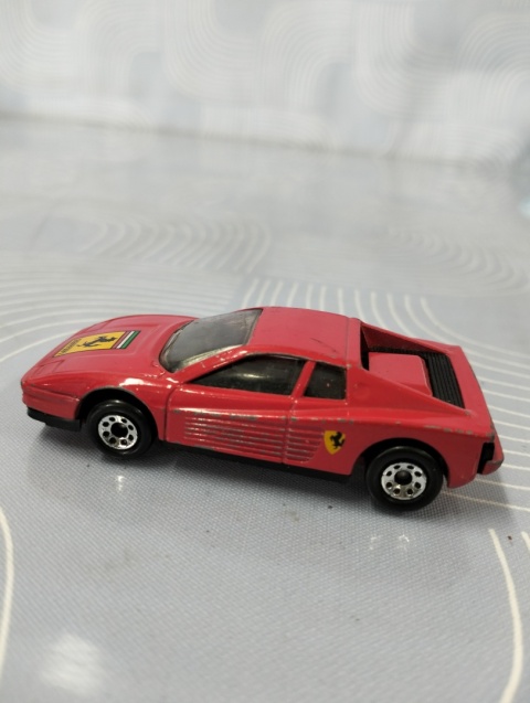 Resorak Matchbox Ferrari R5
