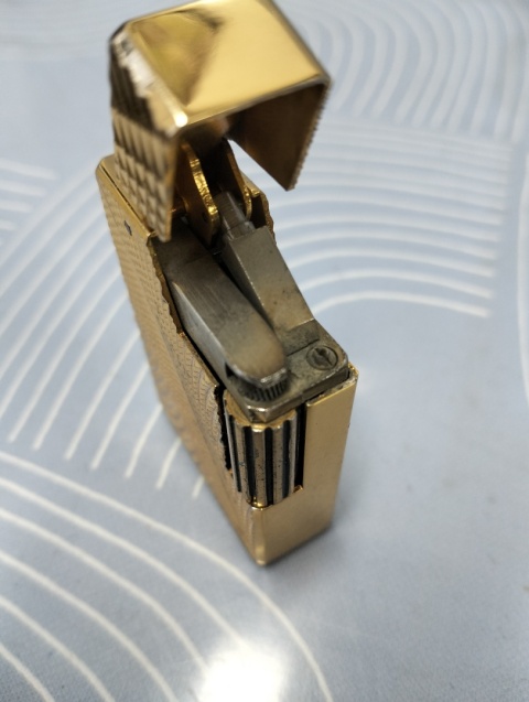 Stara zapalniczka Zaima model Chatelet 3610 unikat