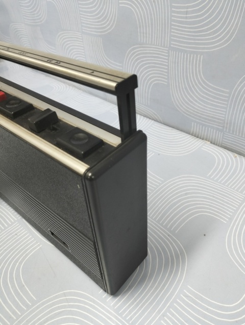 Stare radio Unitra MK2500 Grundig