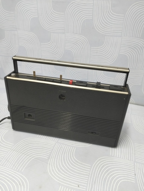 Stare radio Unitra MK2500 Grundig