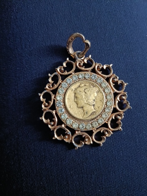 Wisiorek Vintage WLP z monetą Mercury Dime USA – Lata 70/80