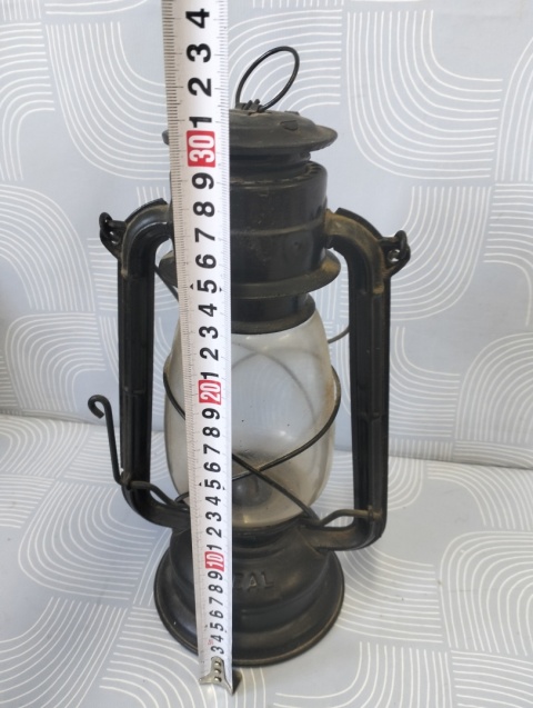 Duża lampa naftowa Ideal