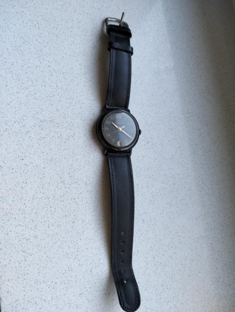Stary zegarek nakręcany Raketa