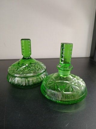 Zestaw toaletowy w stylu Art Deco