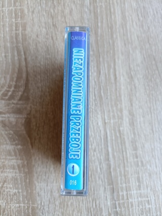 Kaseta magnetofonowa Niezapomniane przeboje 1